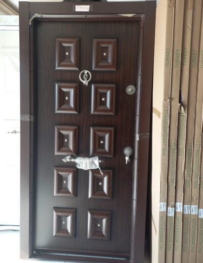 Florecent security classic doors11